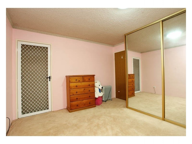 2/5-13 Dellwood Street, Bankstown NSW 2200