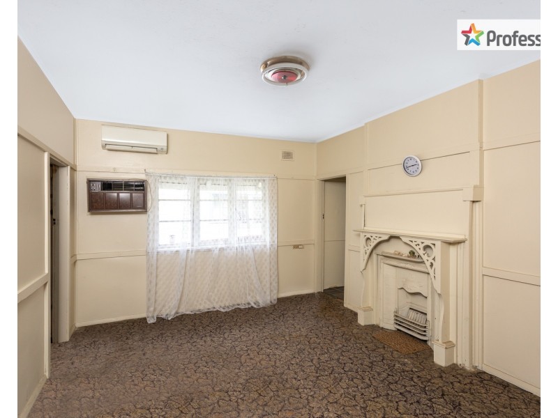 92 Noble Avenue, Greenacre NSW 2190