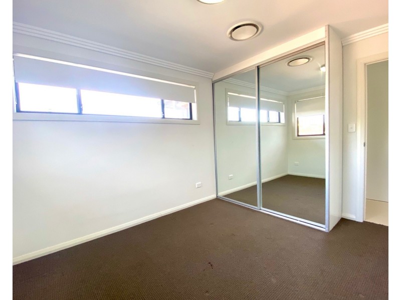 29 Sevenoaks Crescent, Bass Hill NSW 2197