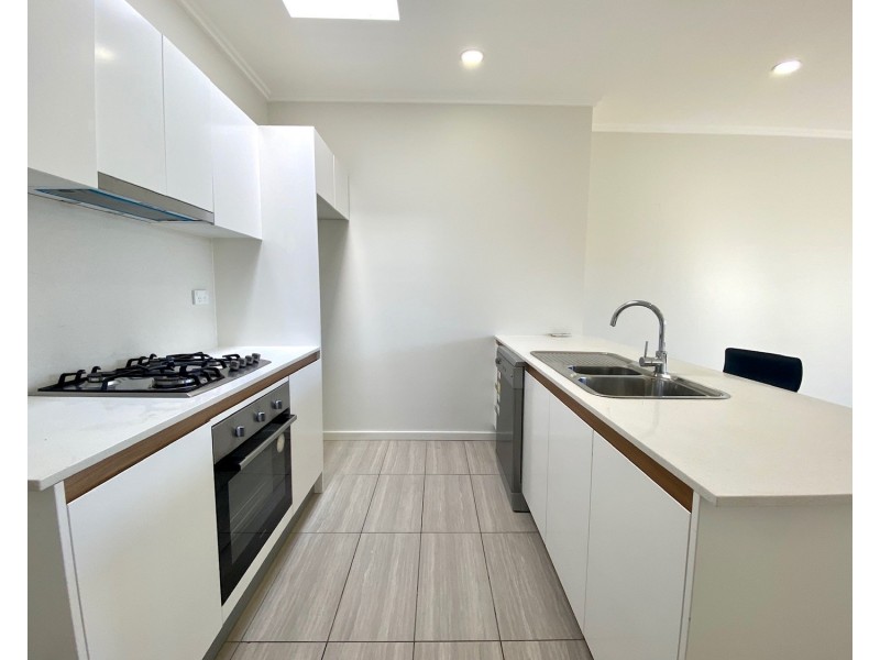 204/26 Cairds Avenue, Bankstown NSW 2200