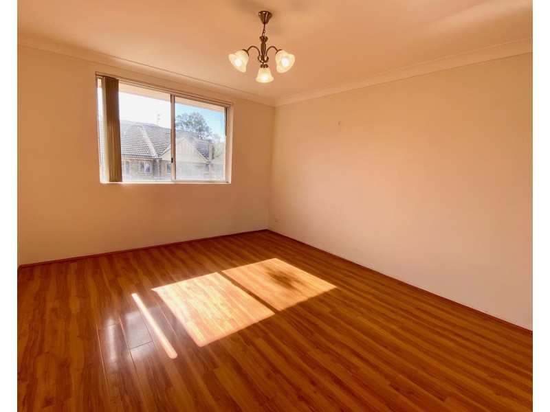 4/77-81 Meredith Street, Bankstown NSW 2200