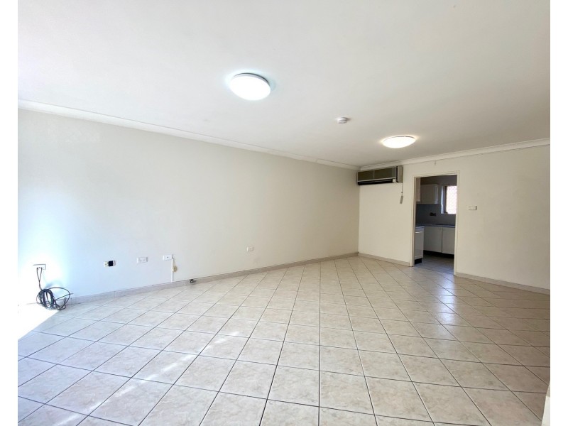 2/2-4 Myrtle Road, Bankstown NSW 2200