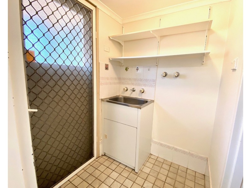 2/2-4 Myrtle Road, Bankstown NSW 2200