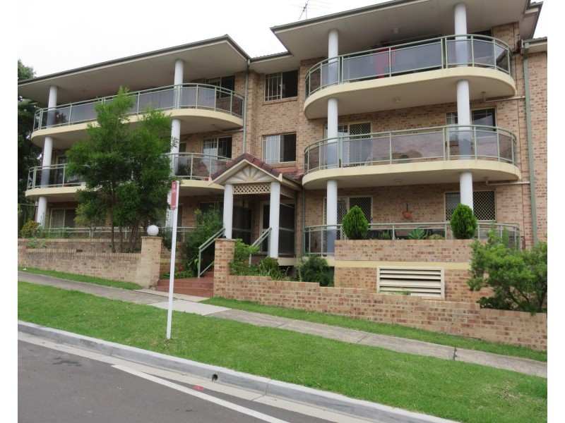 13/15-17 Melanie Street, Bankstown NSW 2200