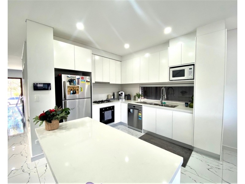 24 Bega Street, Gregory Hills NSW 2557