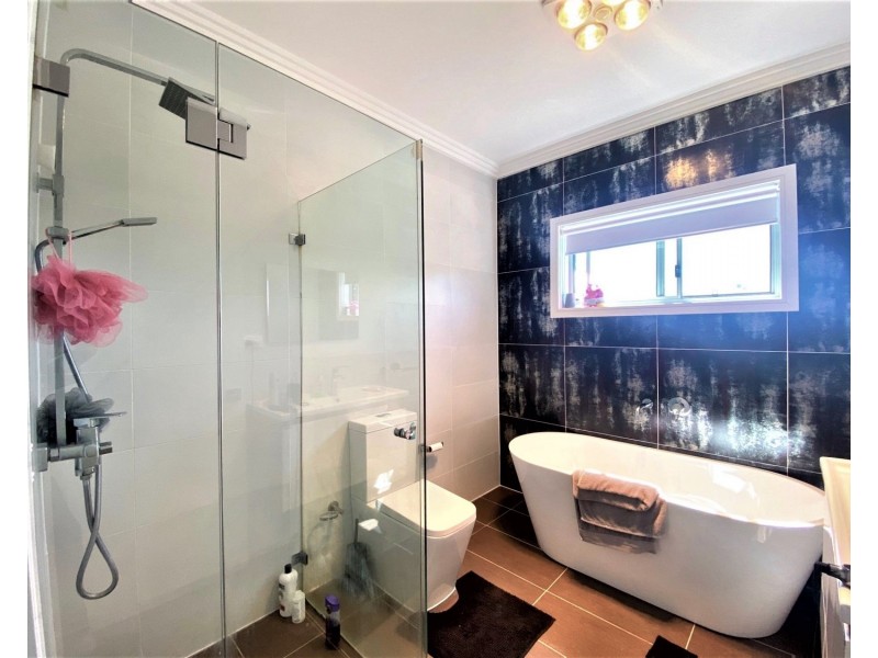 24 Bega Street, Gregory Hills NSW 2557