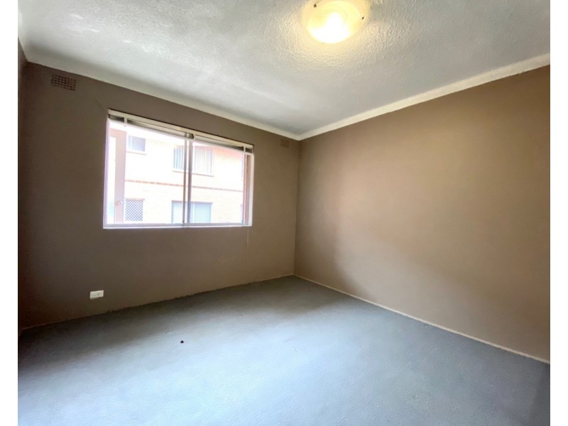 1/12 Broadway, Punchbowl NSW 2196