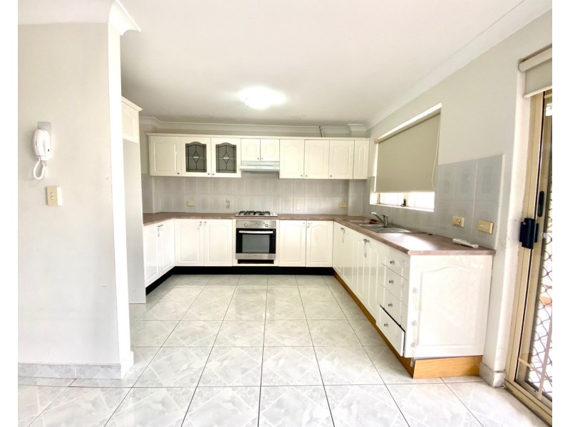13/15-17 Melanie Street, Bankstown NSW 2200