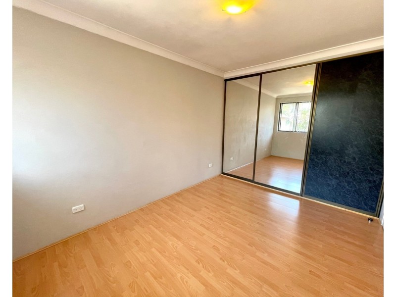 8/77 Memorial Avenue, Liverpool NSW 2170