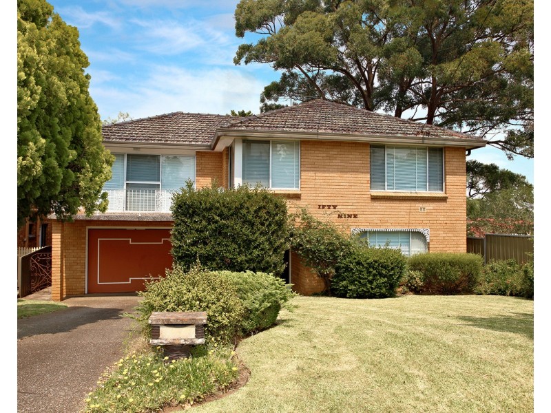 59 Saric Avenue, Georges Hall NSW 2198