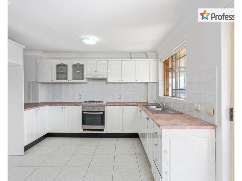 13/15-17 Melanie Street, Bankstown NSW 2200