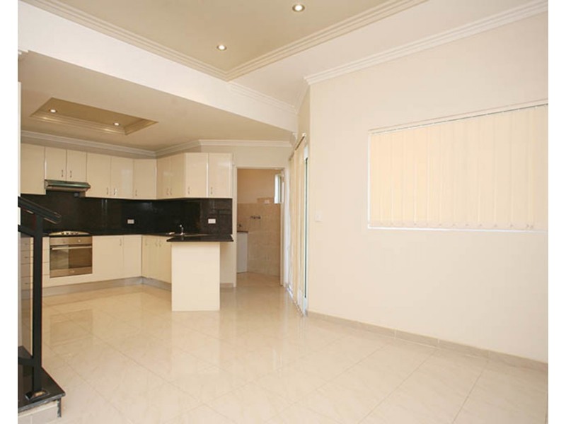 5 Price Lane, Bankstown NSW 2200