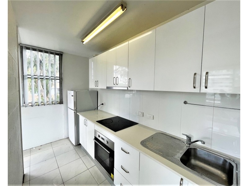 28/16 West Terrace, Bankstown NSW 2200