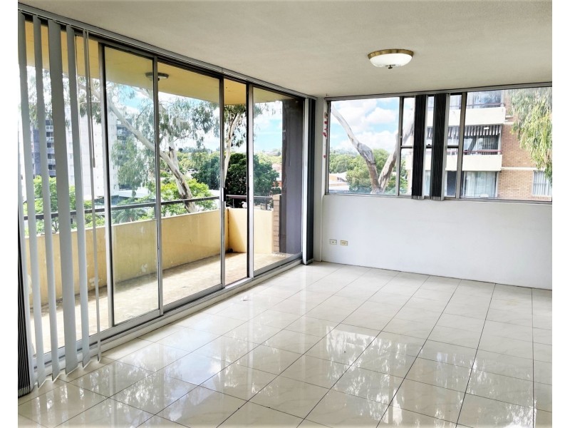 28/16 West Terrace, Bankstown NSW 2200