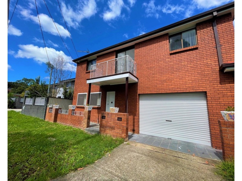 23A Larien Crescent, Birrong NSW 2143