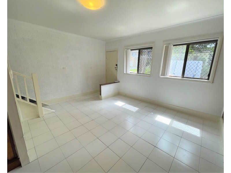 23A Larien Crescent, Birrong NSW 2143