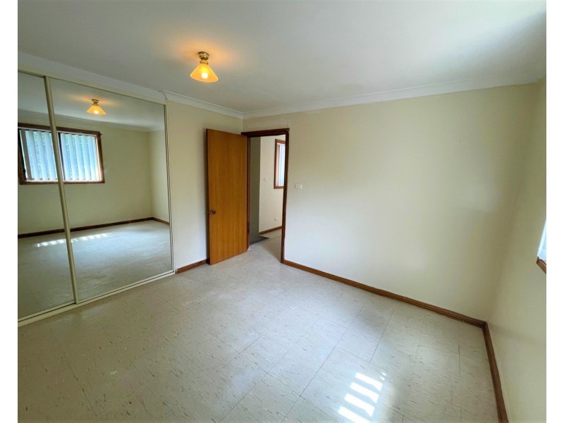 23A Larien Crescent, Birrong NSW 2143