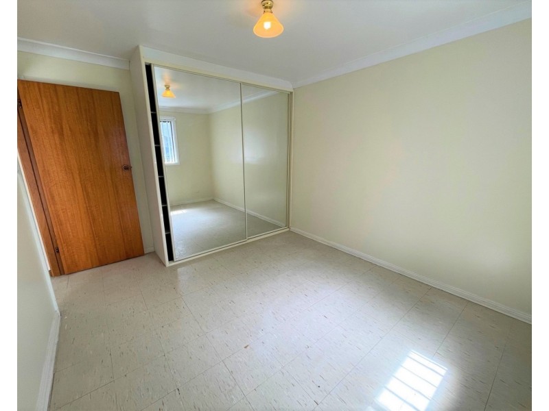 23A Larien Crescent, Birrong NSW 2143