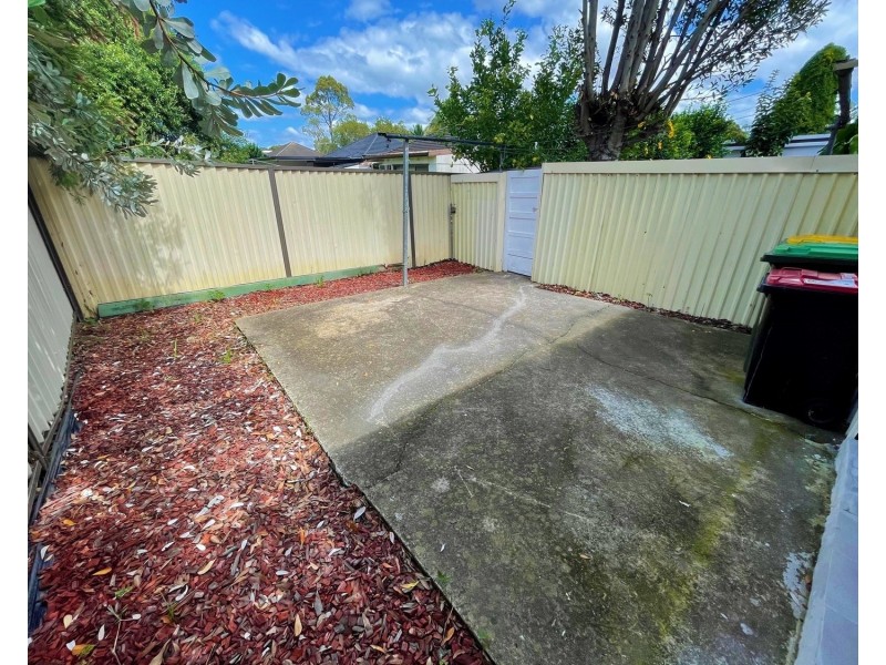 23A Larien Crescent, Birrong NSW 2143