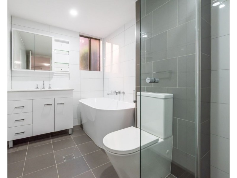 5/125 Meredith Street, Bankstown NSW 2200