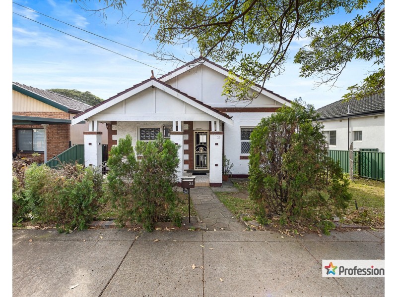 33 Gladstone Street, Belmore NSW 2192