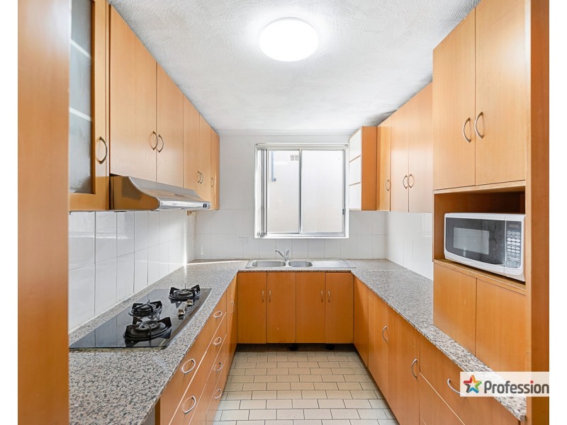 33 Gladstone Street, Belmore NSW 2192