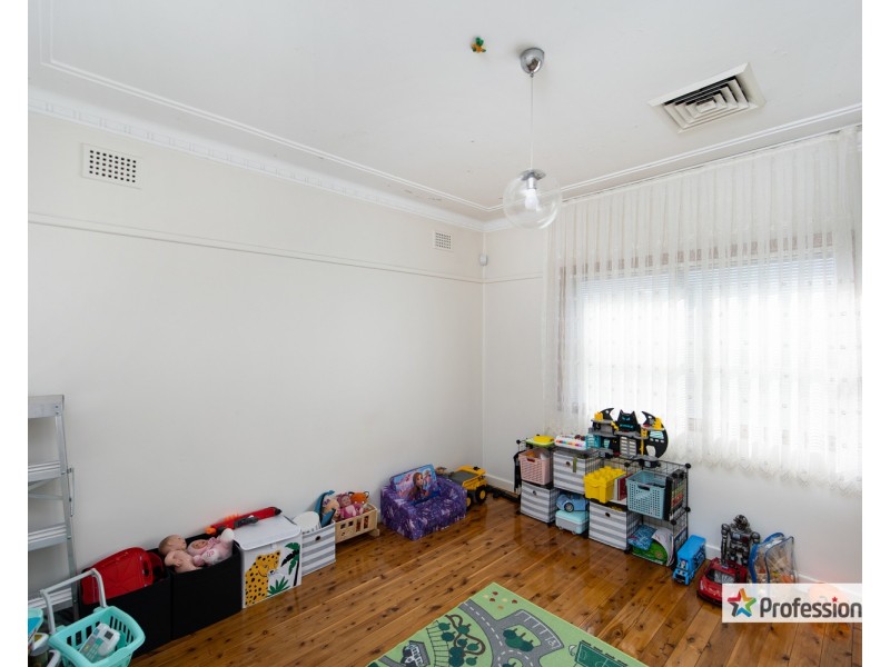24 Baker Street, Merrylands NSW 2160