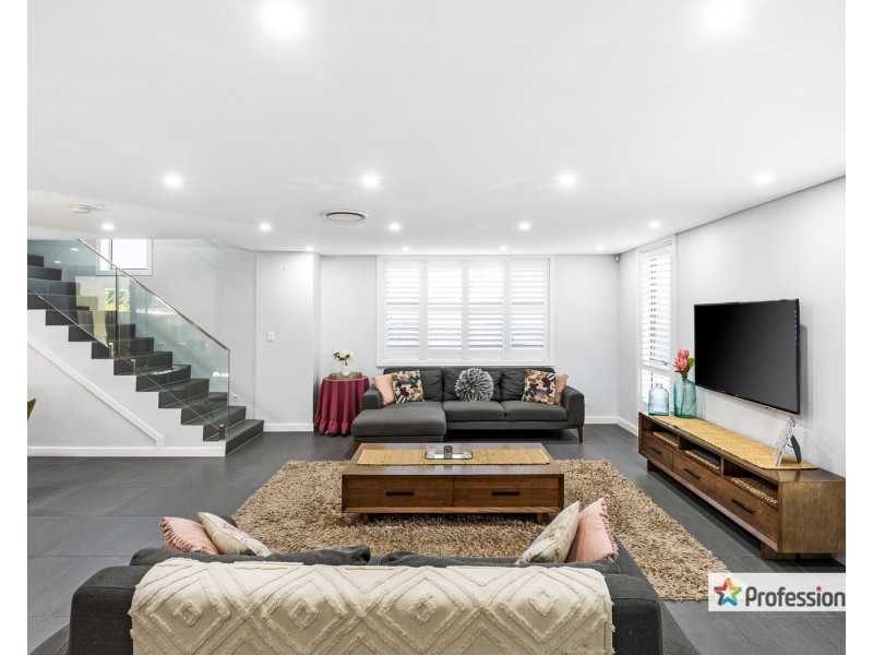 65 Wenke Crescent, Yagoona NSW 2199