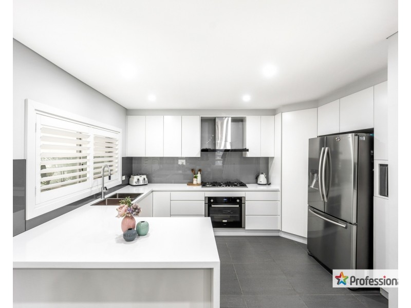 65 Wenke Crescent, Yagoona NSW 2199