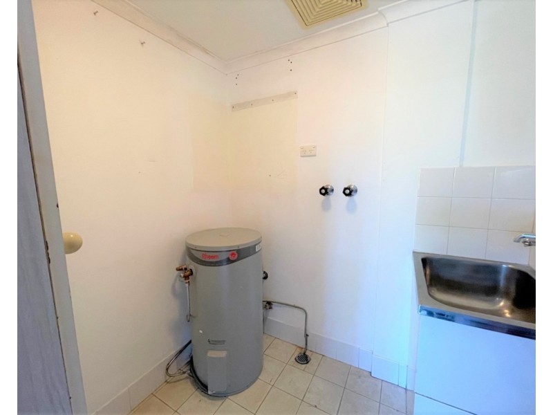 8/85 Cairds Avenue, Bankstown NSW 2200