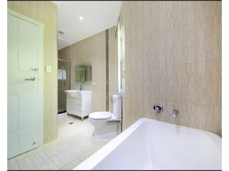 2 Chiltern Road, Guildford NSW 2161