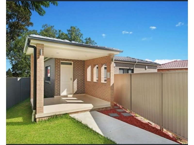 2 Chiltern Road, Guildford NSW 2161