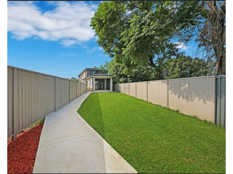 2 Chiltern Road, Guildford NSW 2161