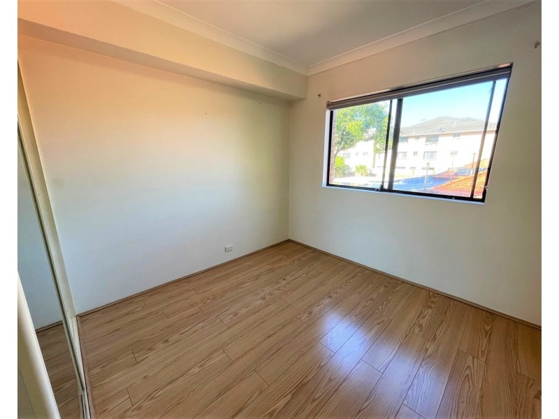 12/21-23 Myrtle Road, Bankstown NSW 2200