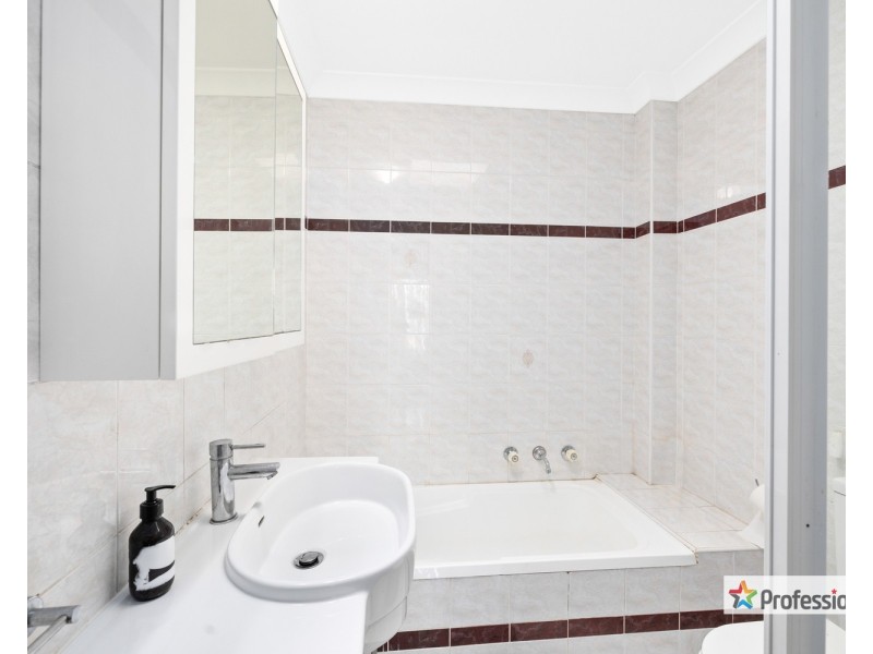 14/83 Little Road, Yagoona NSW 2199