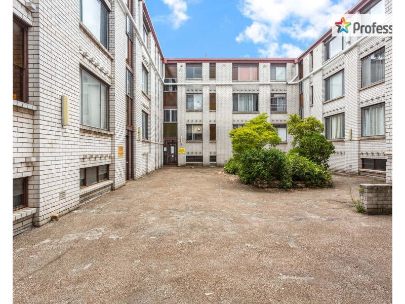 12/166 Greenacre Road, Bankstown NSW 2200