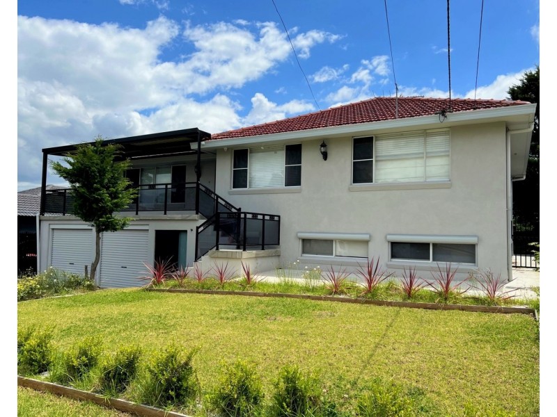 11 Harden Crescent, Georges Hall NSW 2198