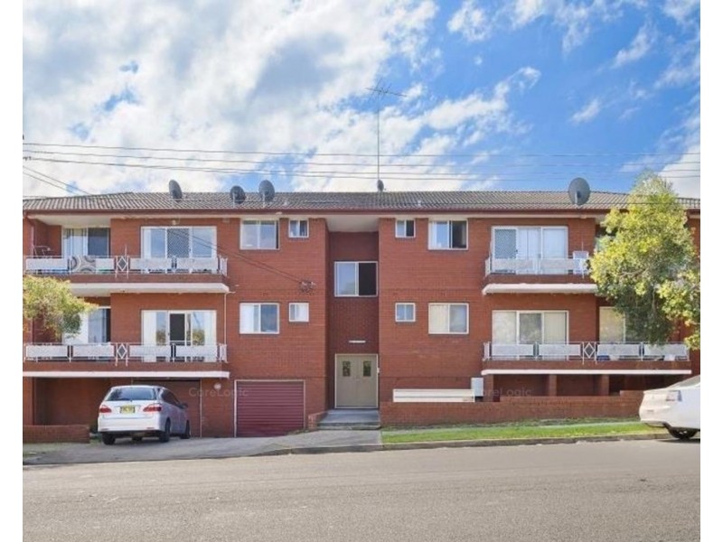 1/54 Arthur Street, Punchbowl NSW 2196