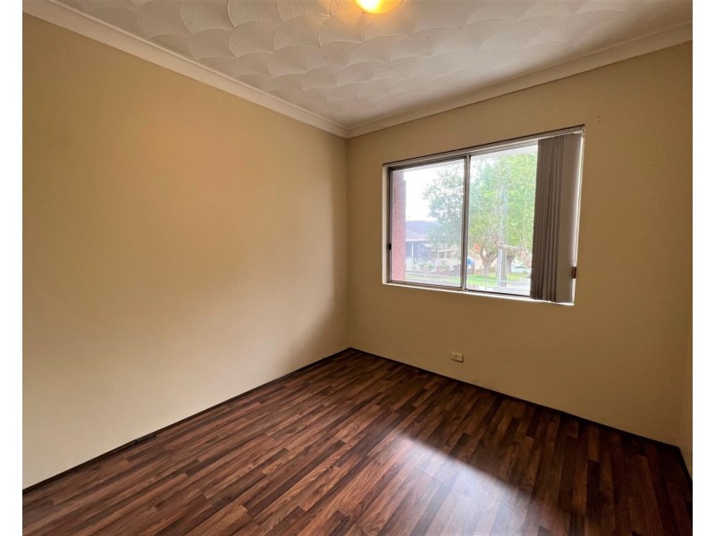 1/54 Arthur Street, Punchbowl NSW 2196