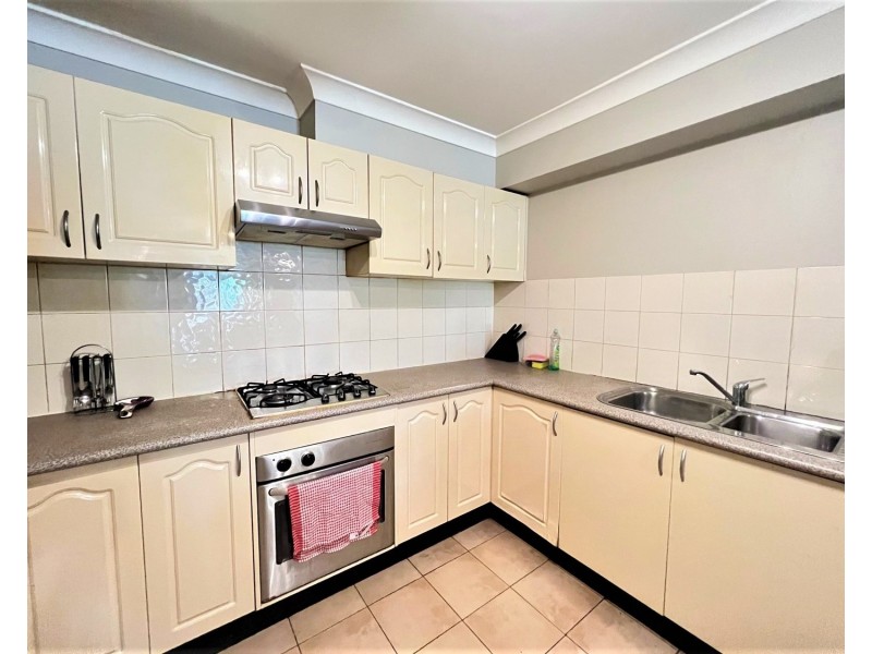 2/14-16 Weigand Avenue, Bankstown NSW 2200