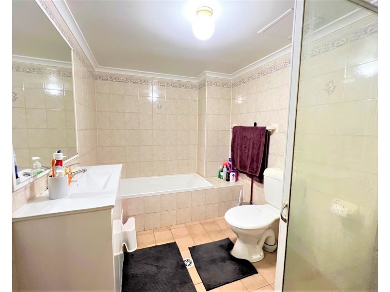 2/14-16 Weigand Avenue, Bankstown NSW 2200