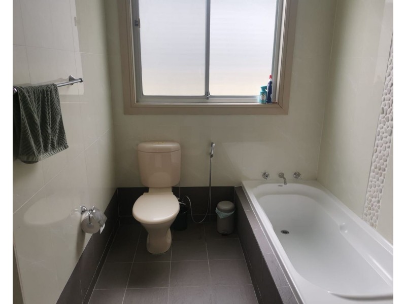 10 Ada Street, Kingsgrove NSW 2208