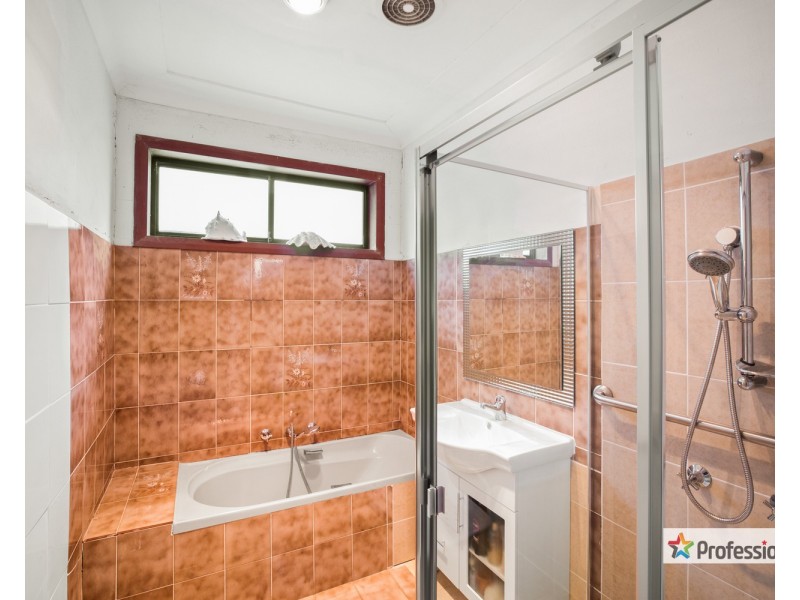 9 Railway Parade, Condell Park NSW 2200