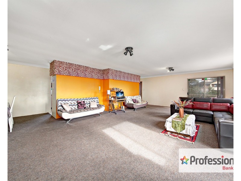 3/181 Chapel Road, Bankstown NSW 2200