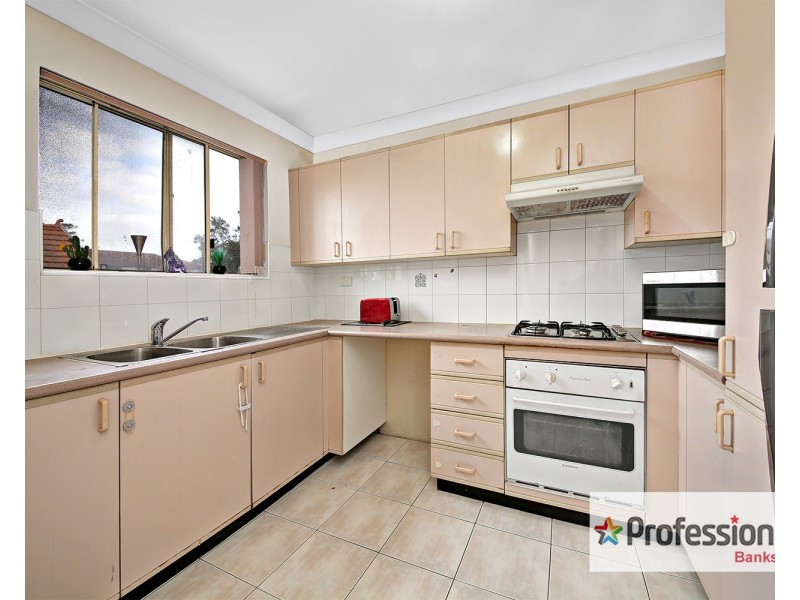 3/181 Chapel Road, Bankstown NSW 2200