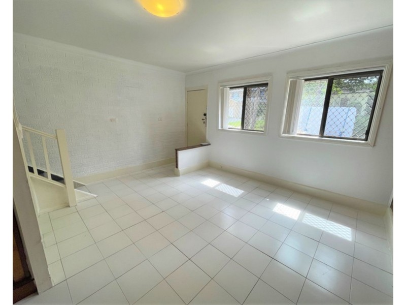 23A Larien Crescent, Birrong NSW 2143
