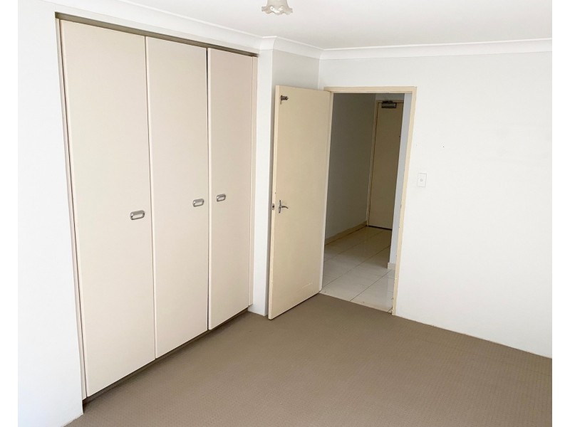 13/33-35 Sir Joseph Banks Street, Bankstown NSW 2200