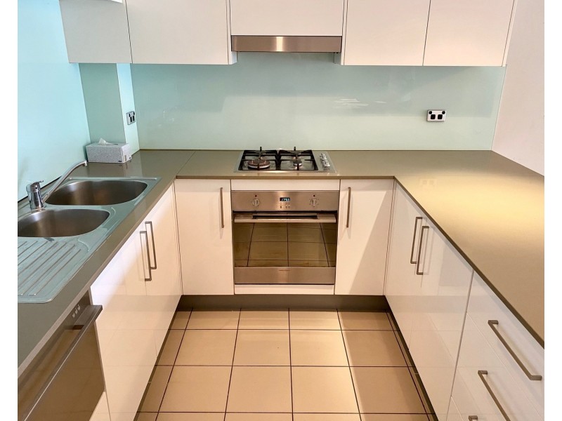 1/4B West Terrace, Bankstown NSW 2200