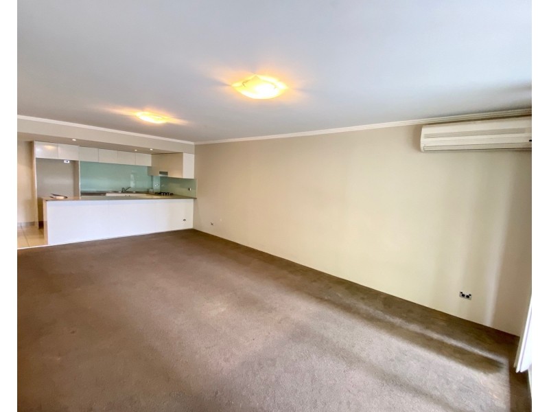 1/4B West Terrace, Bankstown NSW 2200
