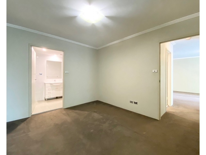 1/4B West Terrace, Bankstown NSW 2200